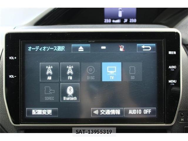 Toyota ESQUIRE 2018-02 7271857-2