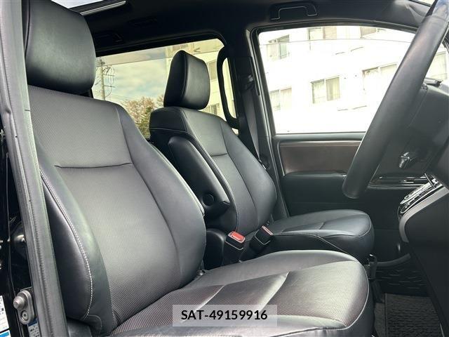 Toyota ESQUIRE 2018-06 7454156-22