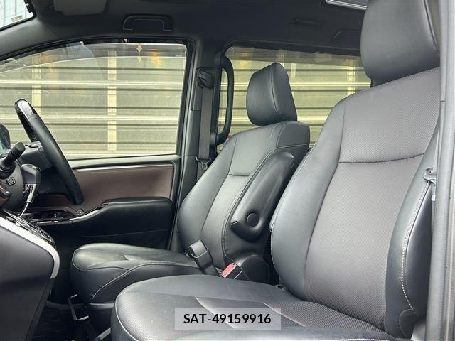 Toyota ESQUIRE 2018-06 7454156-23