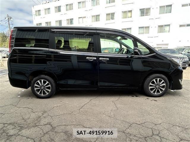 Toyota ESQUIRE 2018-06 7454156-2