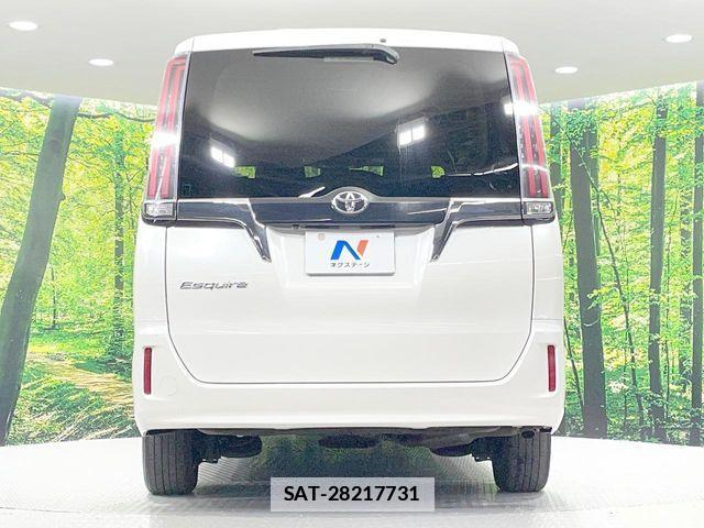 Toyota ESQUIRE 2017-09 7723102-16