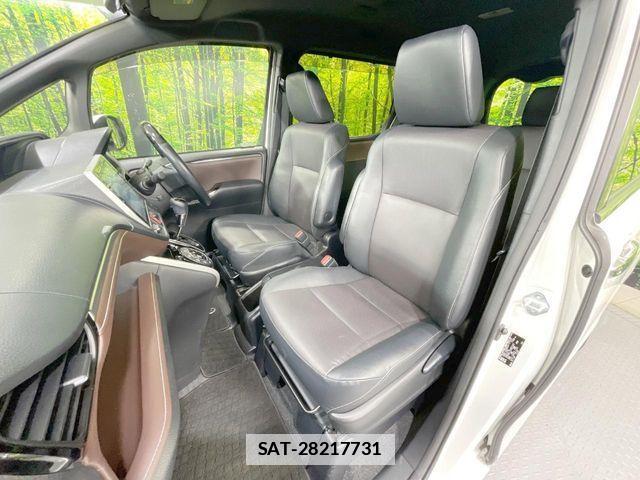 Toyota ESQUIRE 2017-09 7723102-8
