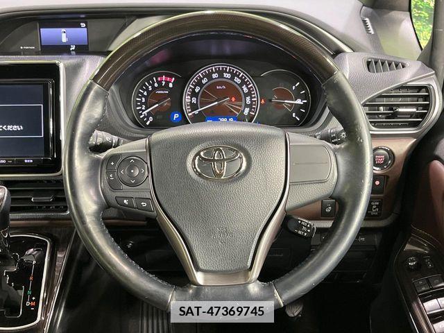 Toyota ESQUIRE 2017-11 7784688-11