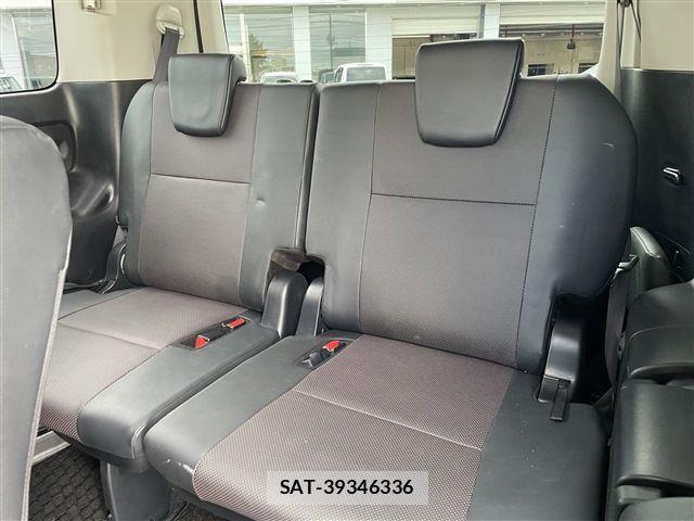 Toyota ESQUIRE 2016-03 7784689-17