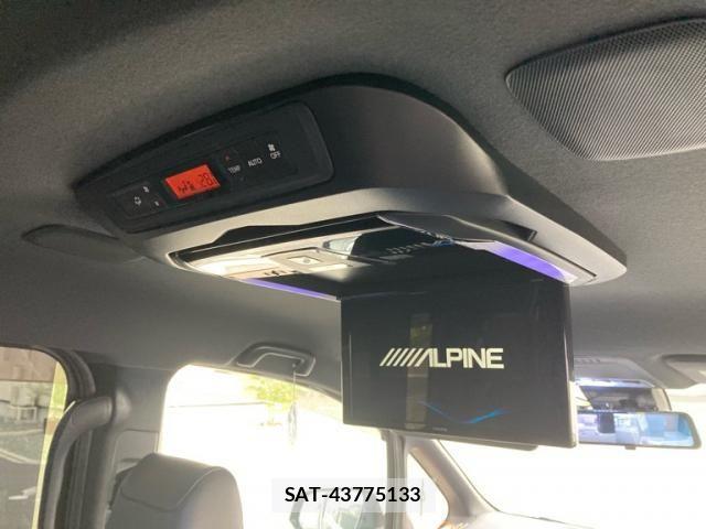 Toyota ESQUIRE 2018-02 7876327-13