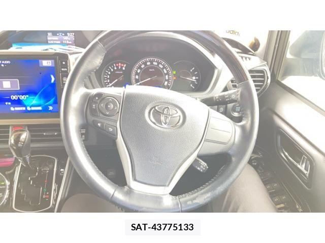 Toyota ESQUIRE 2018-02 7876327-19