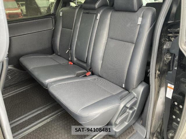 Toyota ESQUIRE 2018-10 7979157-18