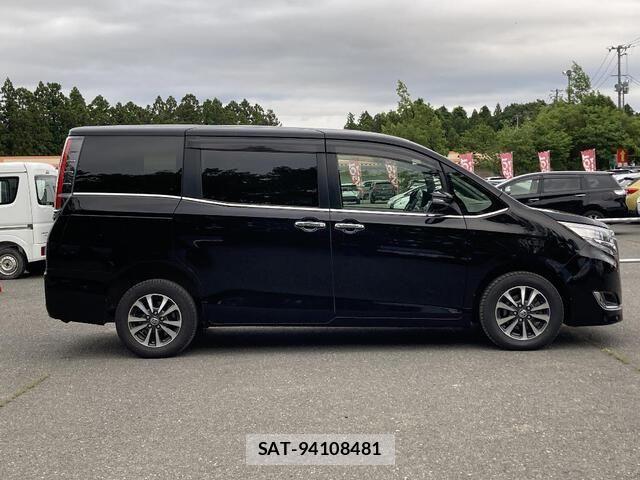 Toyota ESQUIRE 2018-10 7979157-23