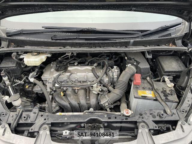 Toyota ESQUIRE 2018-10 7979157-29