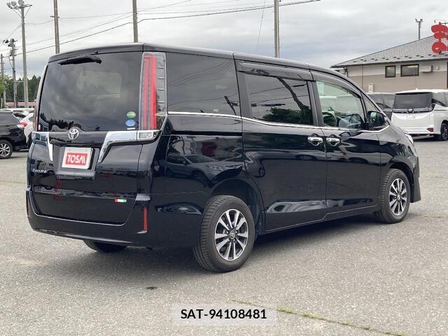 Toyota ESQUIRE 2018-10 7979157-4