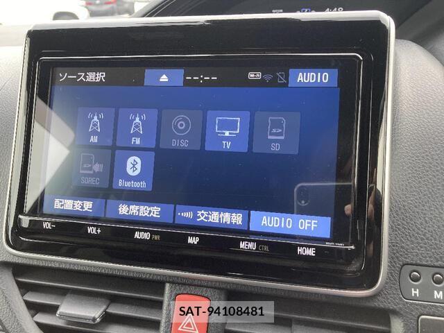 Toyota ESQUIRE 2018-10 7979157-7