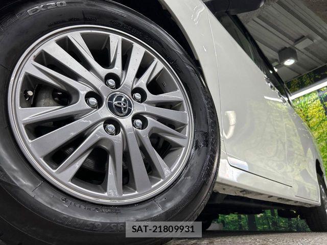 Toyota ESQUIRE 2017-04 8035408-15