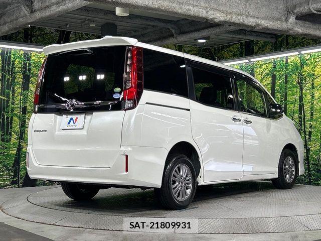 Toyota ESQUIRE 2017-04 8035408-19