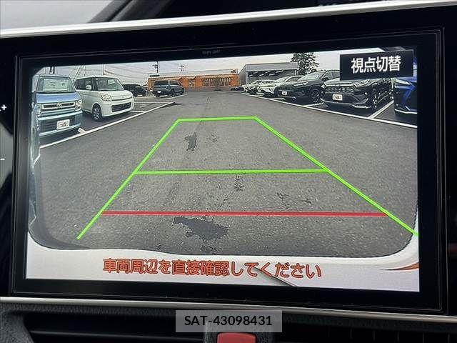 Toyota ESQUIRE 2017-09 8073680-23