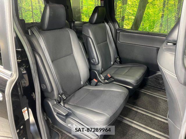 Toyota ESQUIRE 2020-07 8145762-9