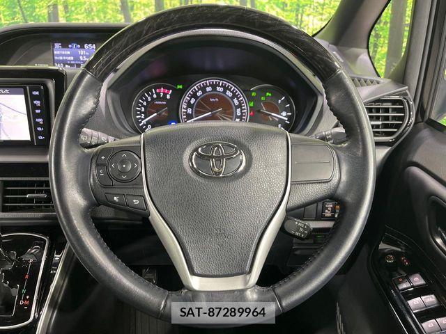 Toyota ESQUIRE 2020-07 8145762-12
