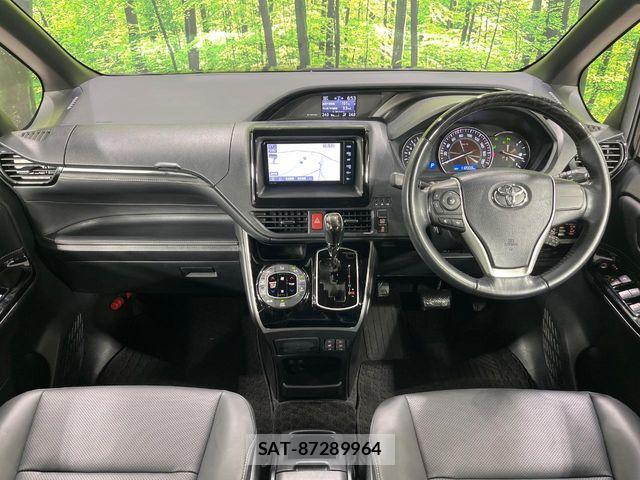 Toyota ESQUIRE 2020-07 8145762-1