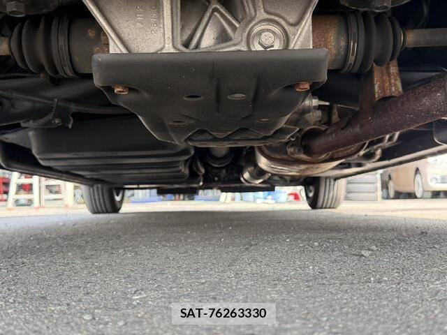 Toyota ESQUIRE 2020-04 8158383-22