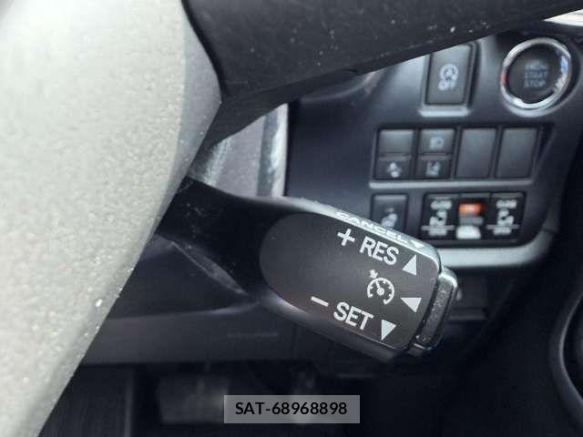 Toyota ESQUIRE 2019-08 8207426-14