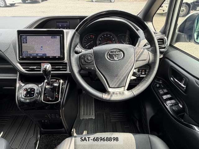 Toyota ESQUIRE 2019-08 8207426-6