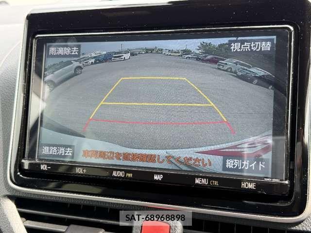 Toyota ESQUIRE 2019-08 8207426-8