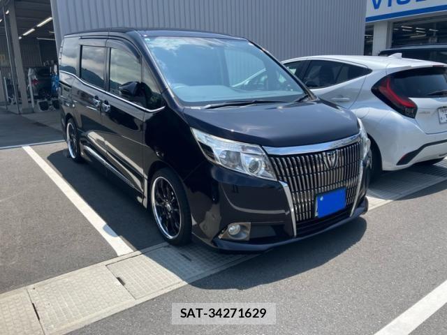 Toyota ESQUIRE 2015-08 8245153-0