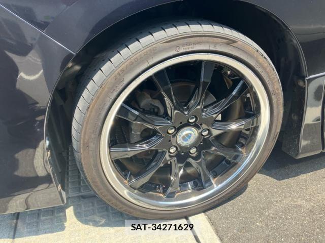 Toyota ESQUIRE 2015-08 8245153-4