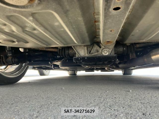 Toyota ESQUIRE 2015-08 8245153-6