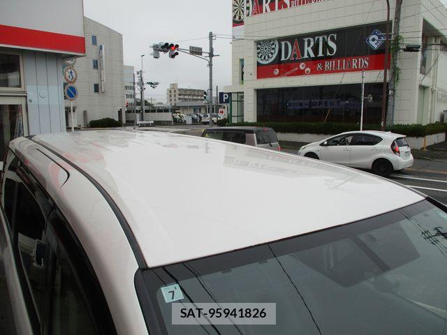 Toyota ESQUIRE 2015-07 8245152-9