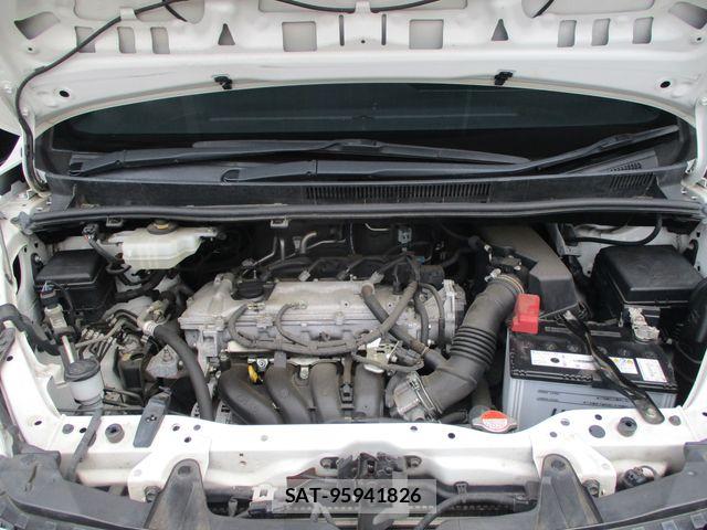 Toyota ESQUIRE 2015-07 8245152-12
