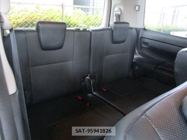 Toyota ESQUIRE 2015-07 8245152-17