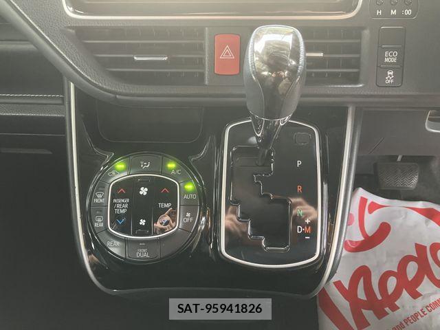 Toyota ESQUIRE 2015-07 8245152-26
