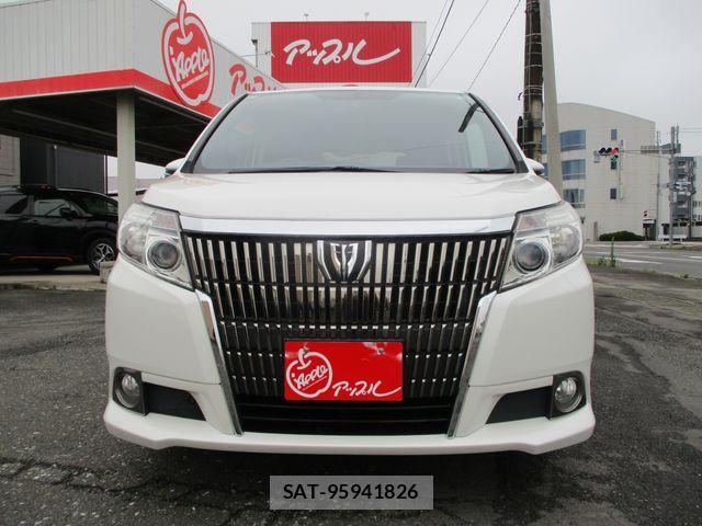 Toyota ESQUIRE 2015-07 8245152-3