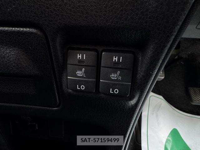 Toyota ESQUIRE 2017-04 8365774-15
