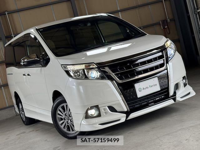 Toyota ESQUIRE 2017-04 8365774-5