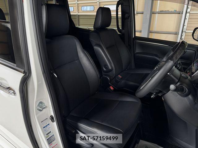 Toyota ESQUIRE 2017-04 8365774-7