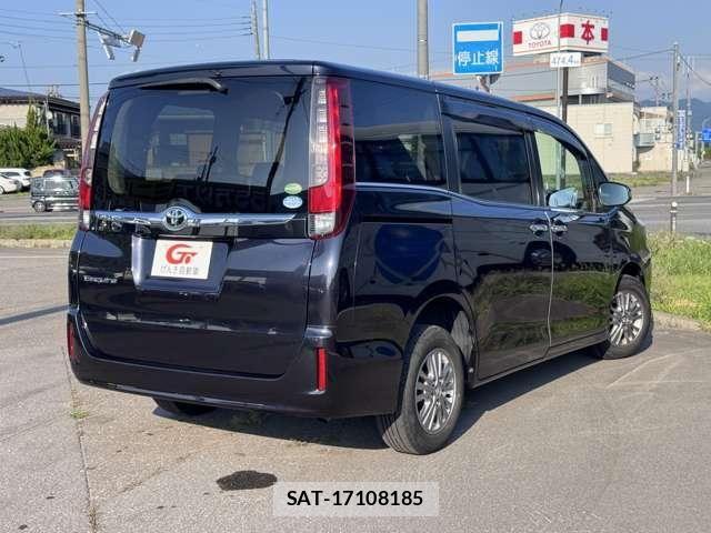 Toyota ESQUIRE 2015-05 8485355-1