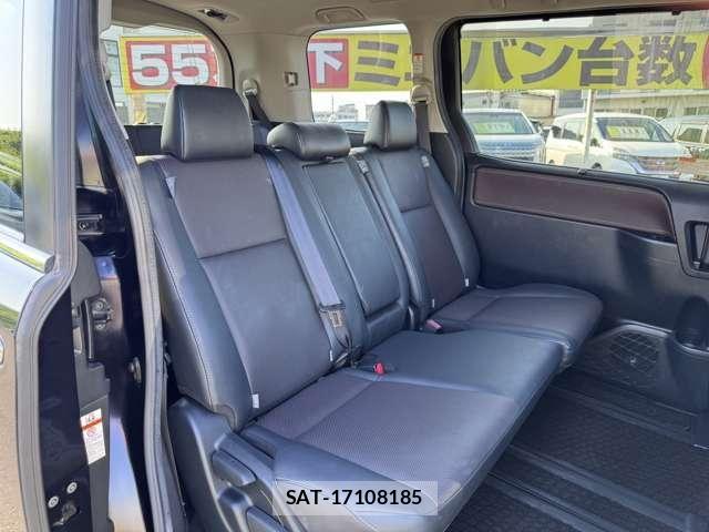 Toyota ESQUIRE 2015-05 8485355-20