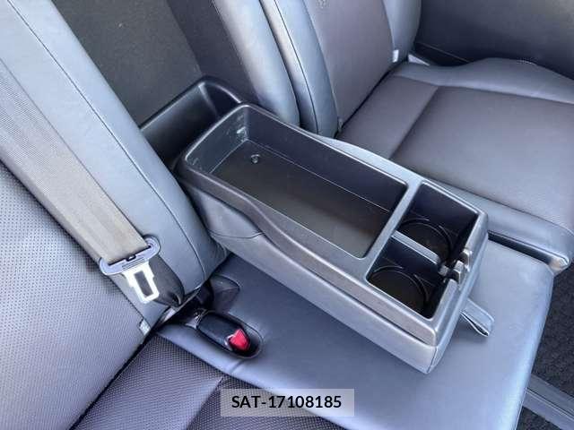 Toyota ESQUIRE 2015-05 8485355-21