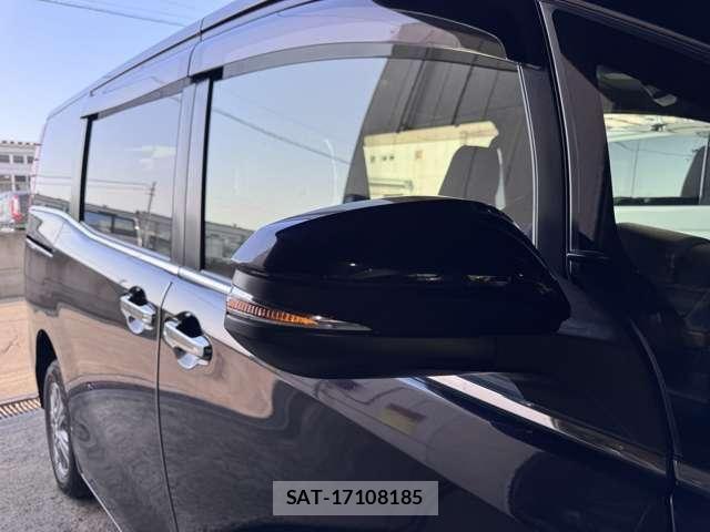 Toyota ESQUIRE 2015-05 8485355-24
