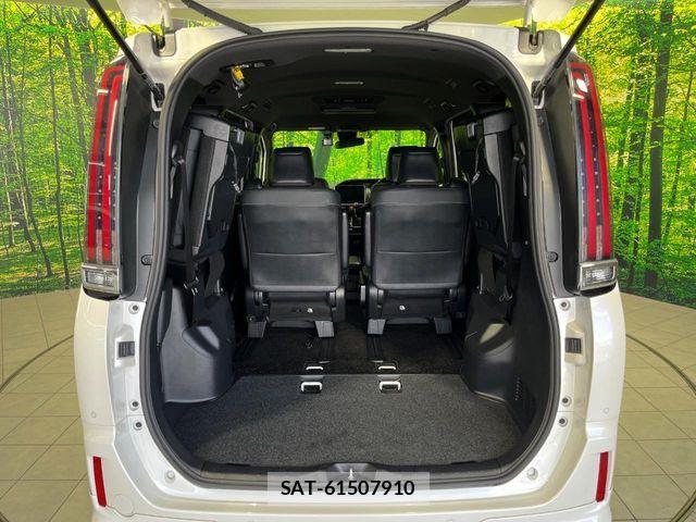 Toyota ESQUIRE 2020-08 8524777-10