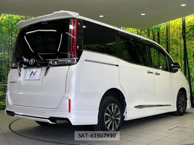 Toyota ESQUIRE 2020-08 8524777-17