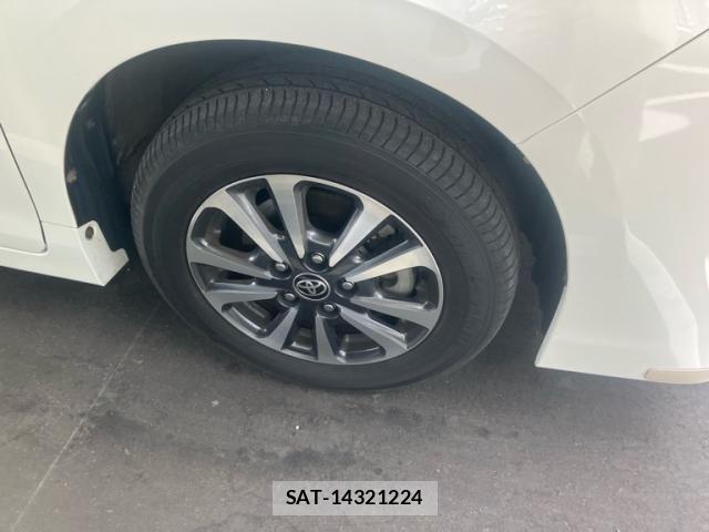 Toyota ESQUIRE 2021-10 8561810-7