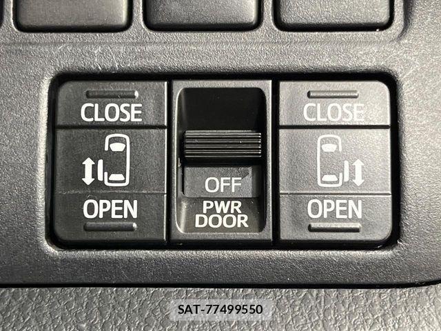 Toyota ESQUIRE 2014-11 8561811-2