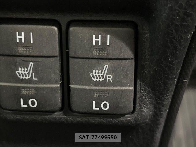 Toyota ESQUIRE 2014-11 8561811-5