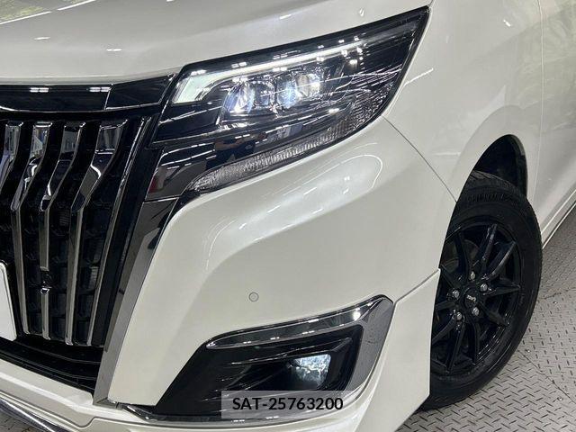 Toyota ESQUIRE 2019-10 8666105-14
