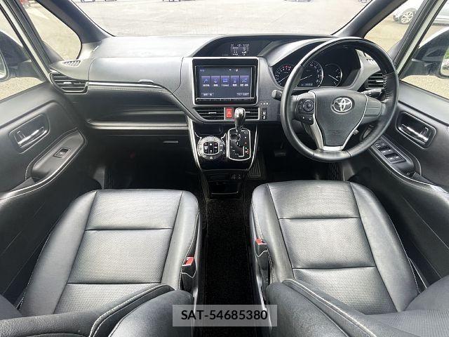 Toyota ESQUIRE 2015-09 8658972-1