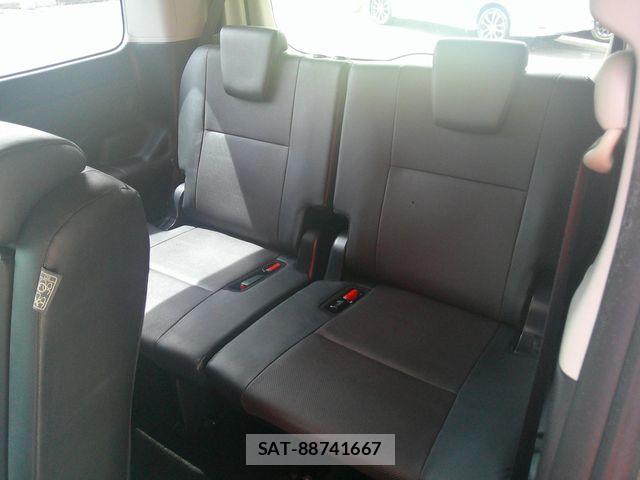 Toyota ESQUIRE 2015-04 8658974-11