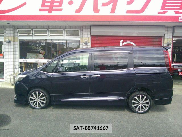 Toyota ESQUIRE 2015-04 8658974-6