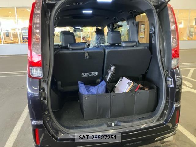Toyota ESQUIRE 2016-06 8741956-8